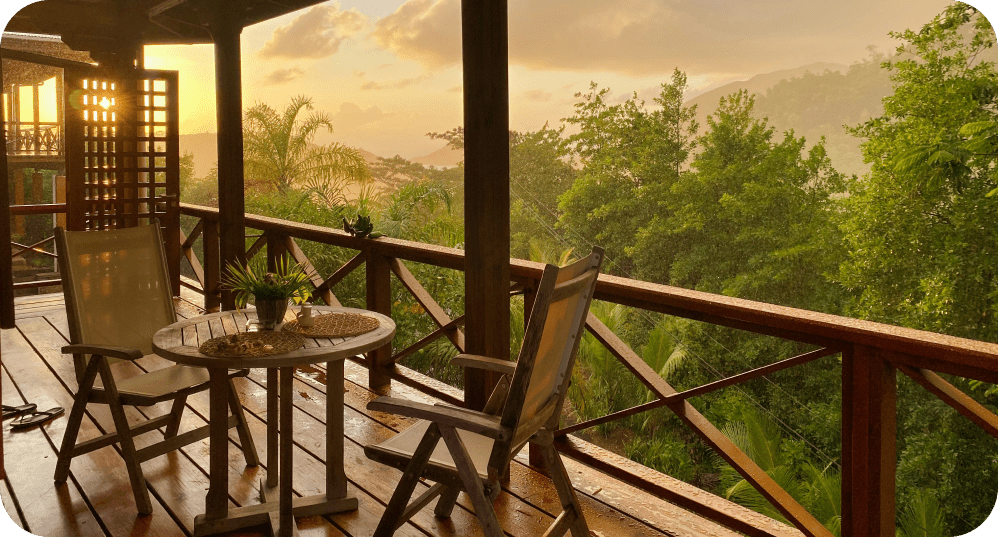 Imagen de la terraza de un hotel